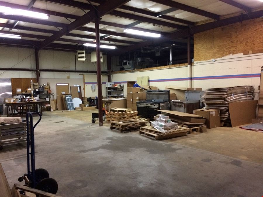 2526 N. Burkhardt Rd.