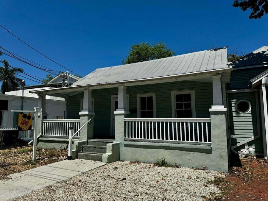 1213 Truman Ave