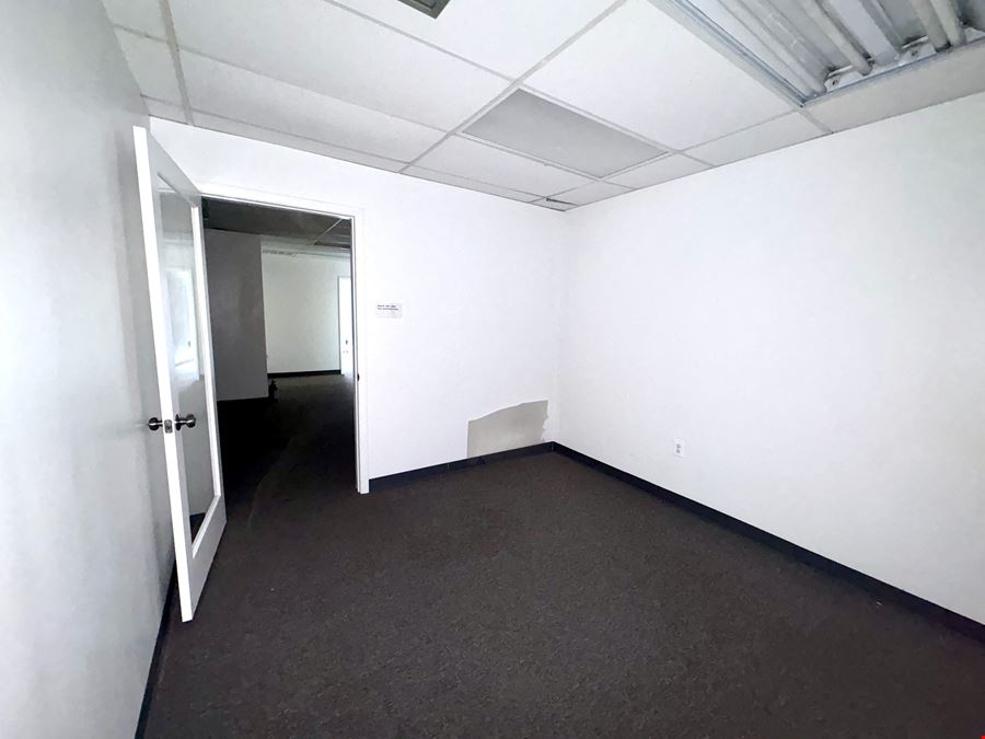 666 Plainsboro Rd, Bldg 500