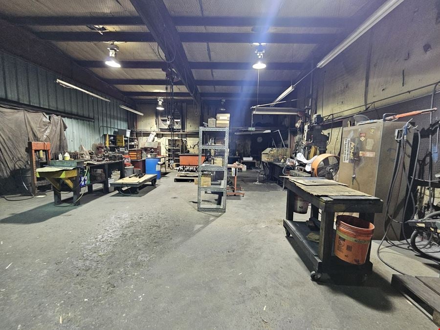 4th Street Warehouse For Sale