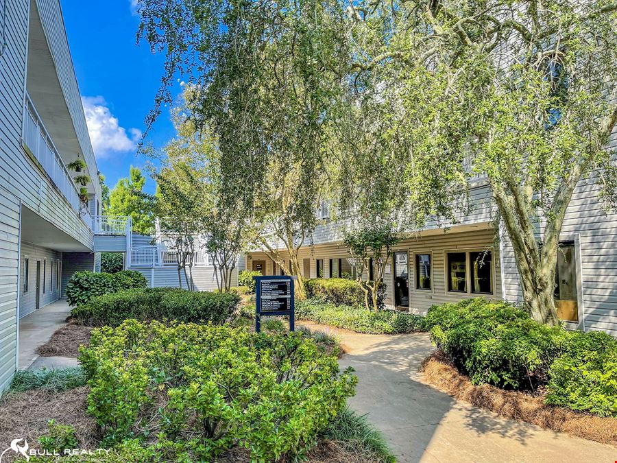 Sandy Springs Wellness Center | Two Office Suites | ±886 RSF | ±1,127 RSF