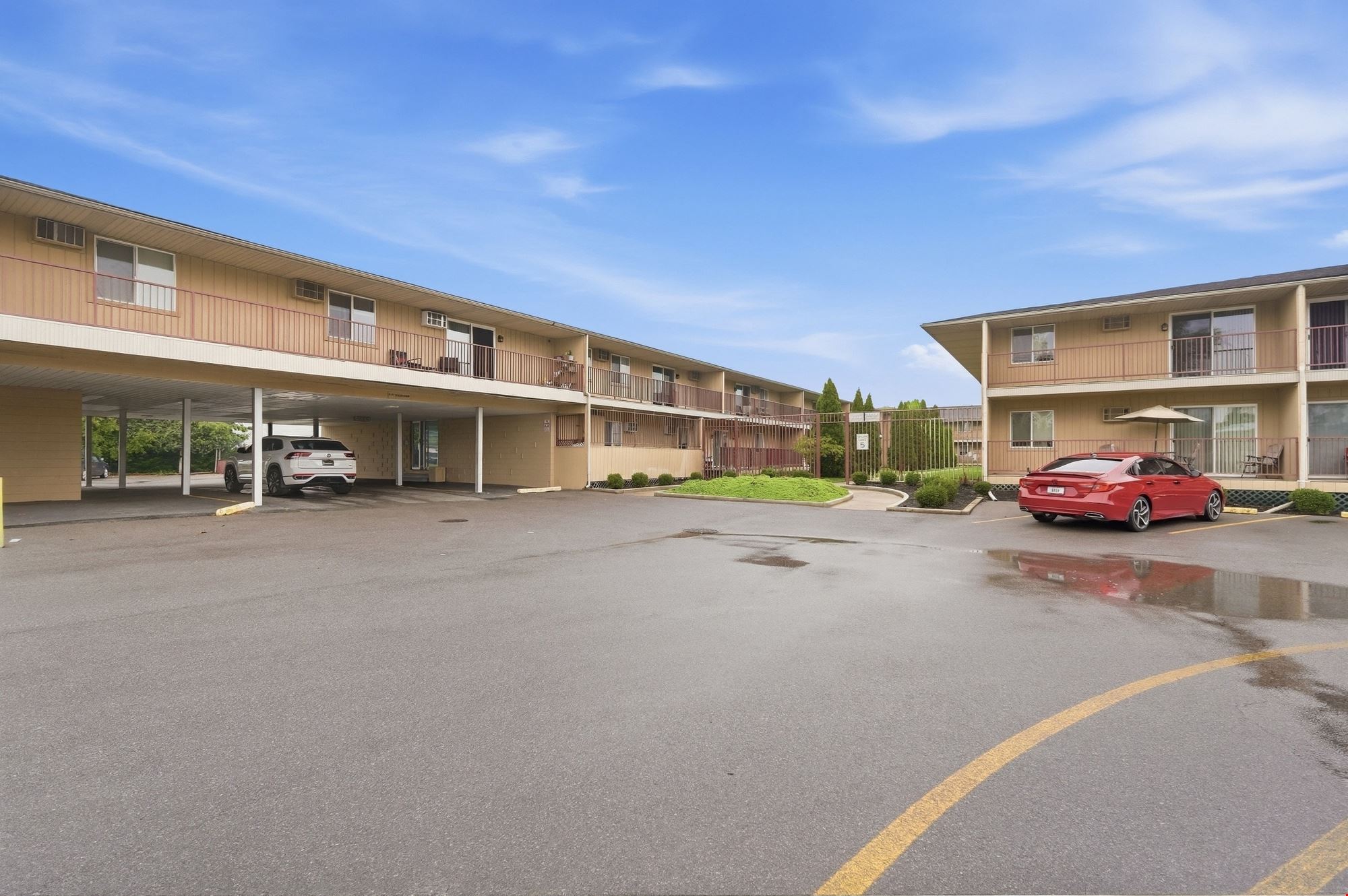 Toledo Circle Apartments