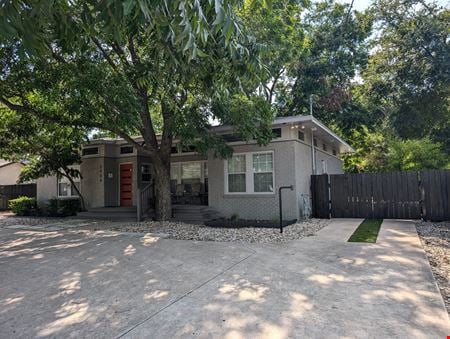Preview of Office space for Rent at 3906 Menchaca Rd