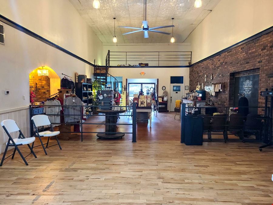 109 Main St SE