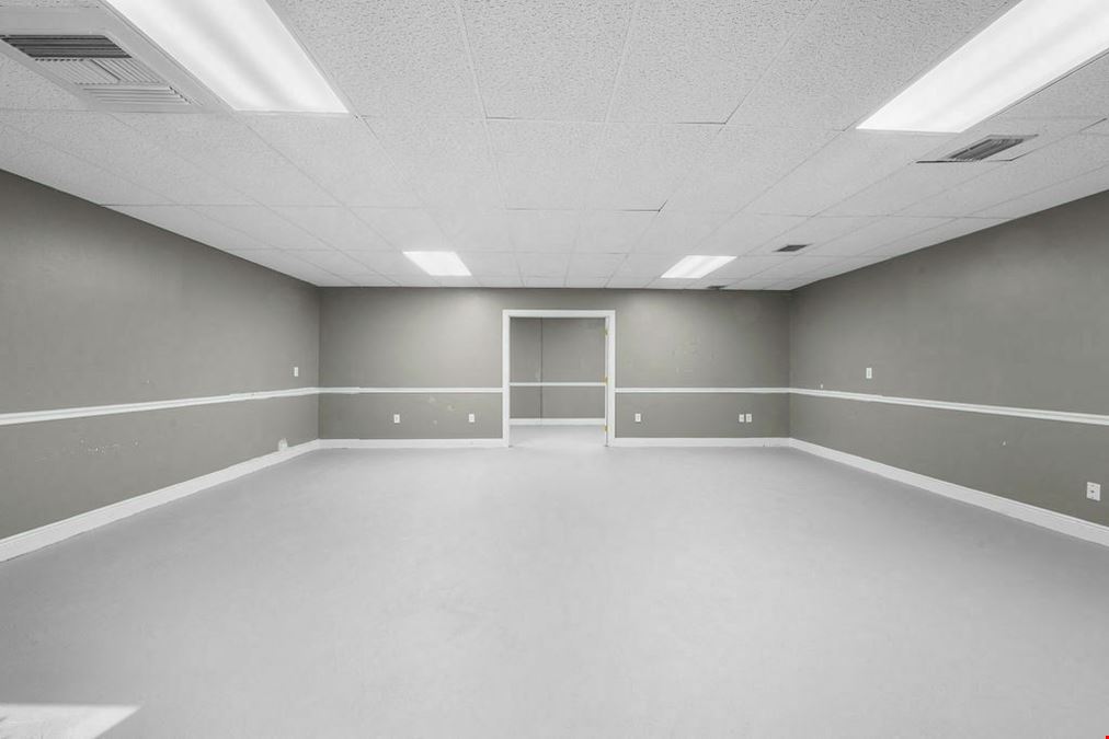 COMMERCE CENTER I