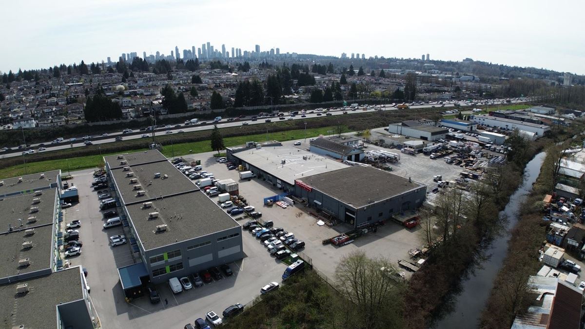 5371 Regent Street, Burnaby