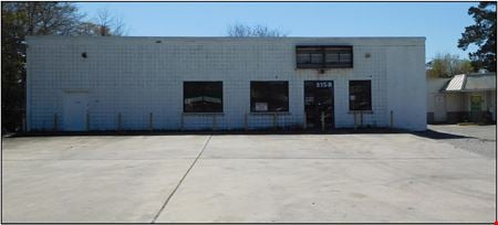 Preview of Retail space for Rent at 815 Shurling Dr