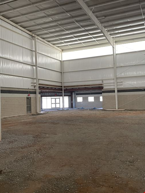 41,000 SF FREE STANDING BUILDING