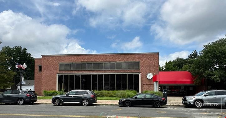 ±10,108 sf office space with long-term sublease