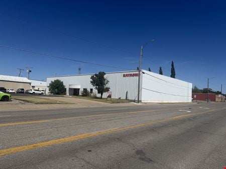 Preview of Industrial space for Rent at 1220 East Central Avenue