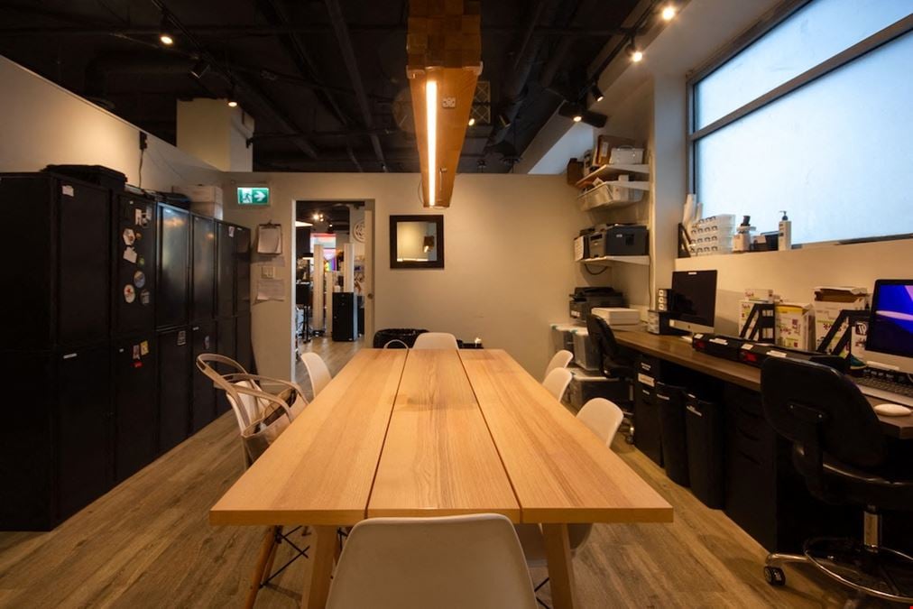 902 Commercial Drive