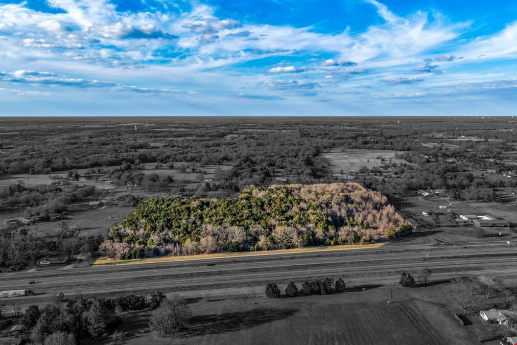 I-30 & CR 4114 Campbell TX - 20.91 AC on Corner Lot
