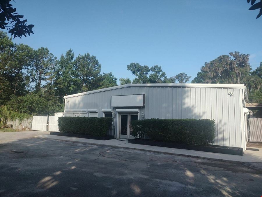 Office Warehouse with Yard Space