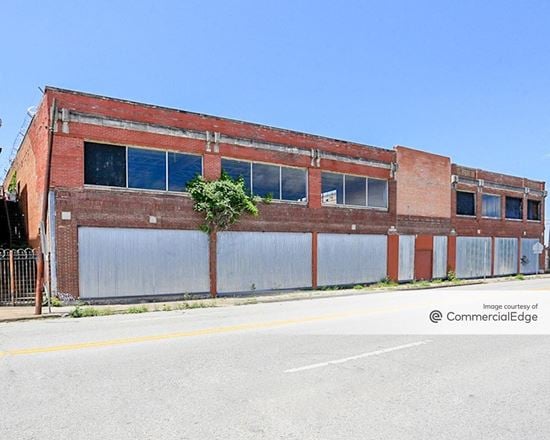 Preview of Industrial space for Rent at 1601 South Ervay Street
