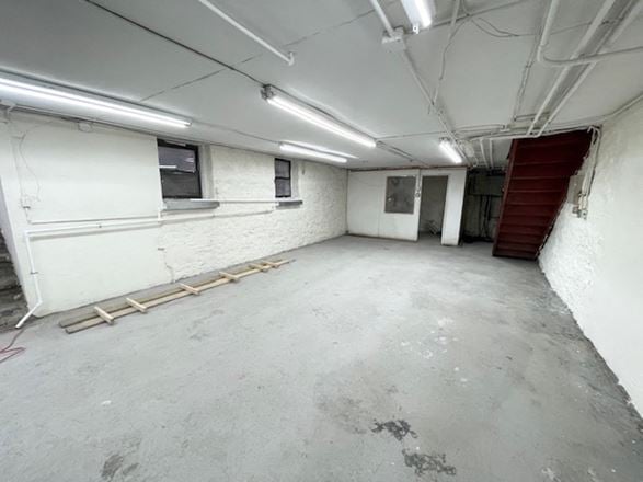 Preview of Mixed Use space for Rent at 507 Vandervoort Ave