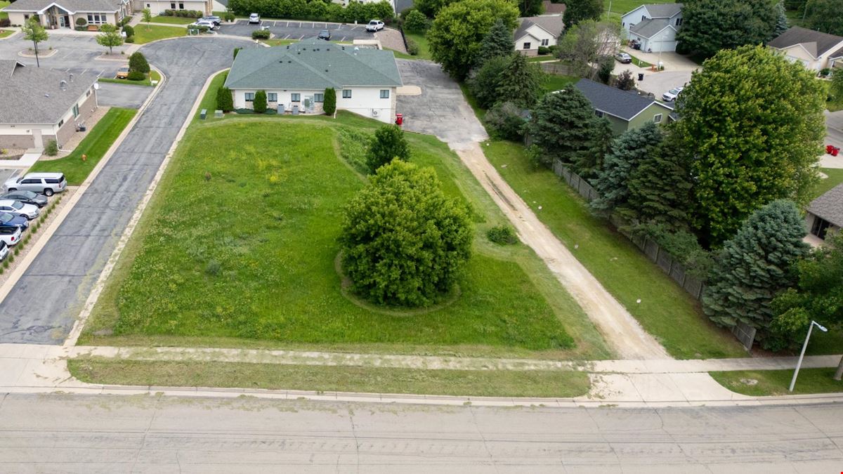 Bel Air Lane Land - For Lease