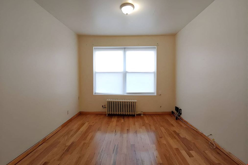 683   Woodward Avenue