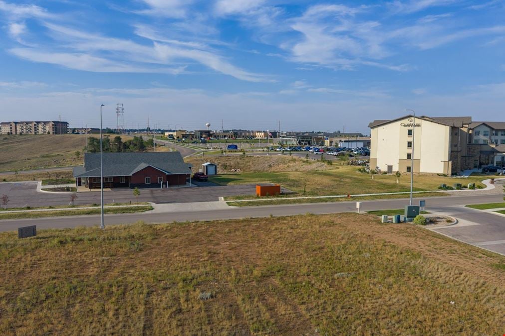 Flat commercial lot for sale