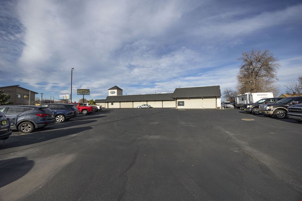 518 W Columbia Dr