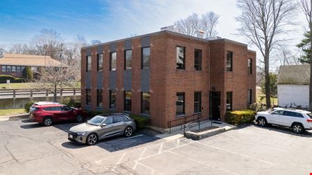 Preview of Office space for Rent at 571 Main St