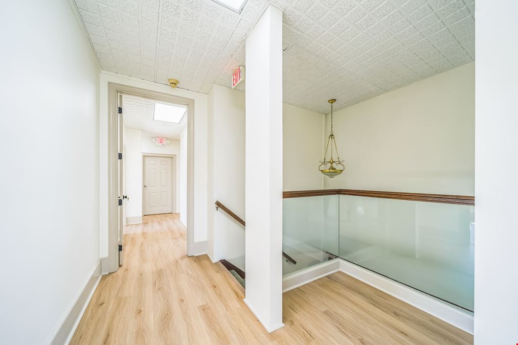 3375 Capital Cir NE Bldg C100