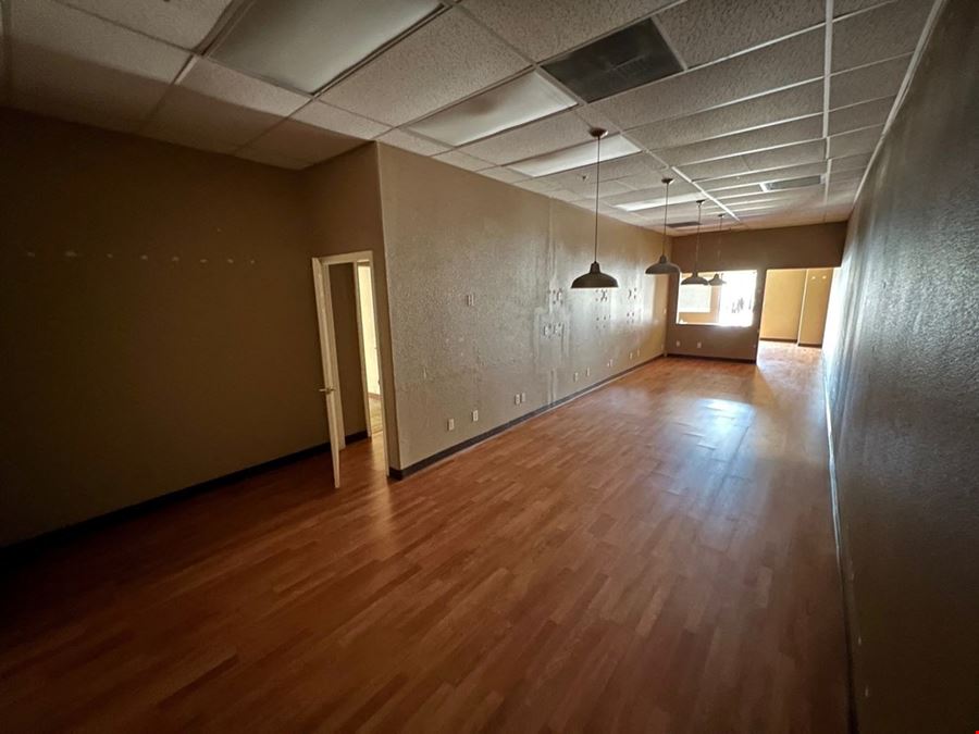 Prime Office/Retail Spaces Available Off Blackstone Ave