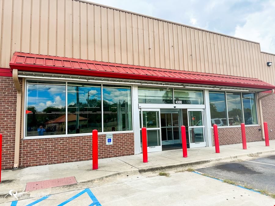 ±8,320 SF Former Family Dollar in Birmingham, AL