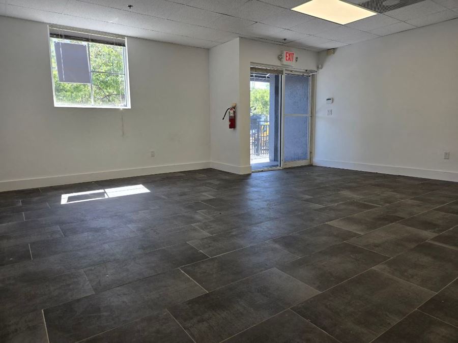 2540 W 84th Street