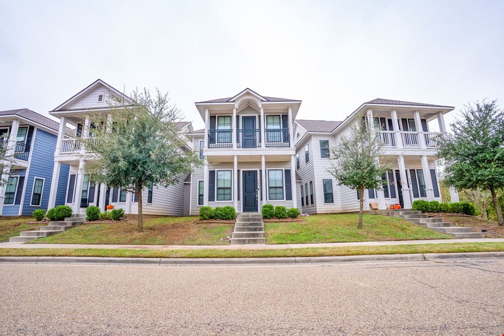 Redmond Row Townhomes