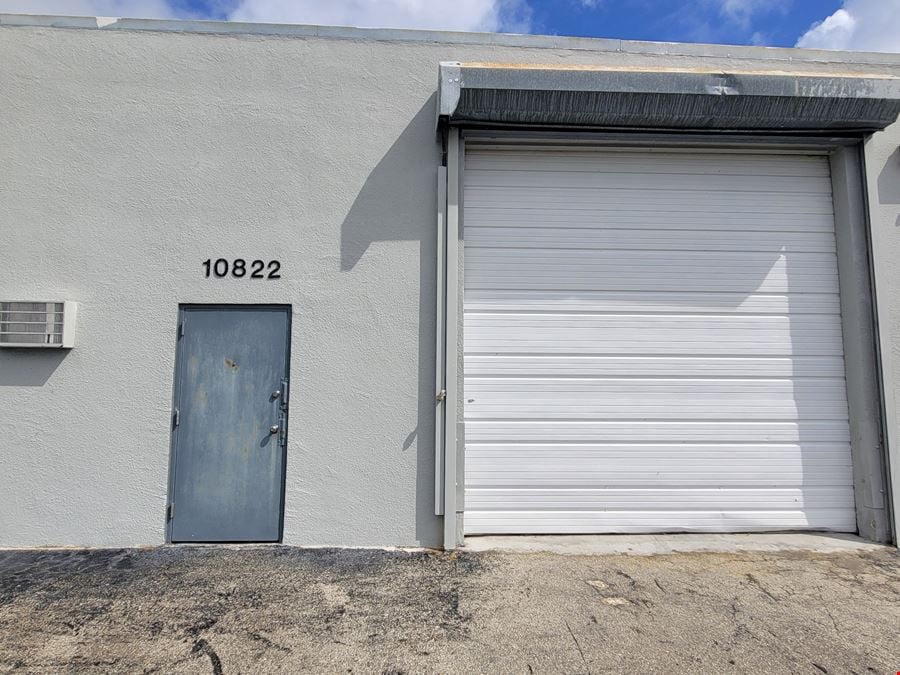 Cutler Bay Small Bay Warehouse Spaces