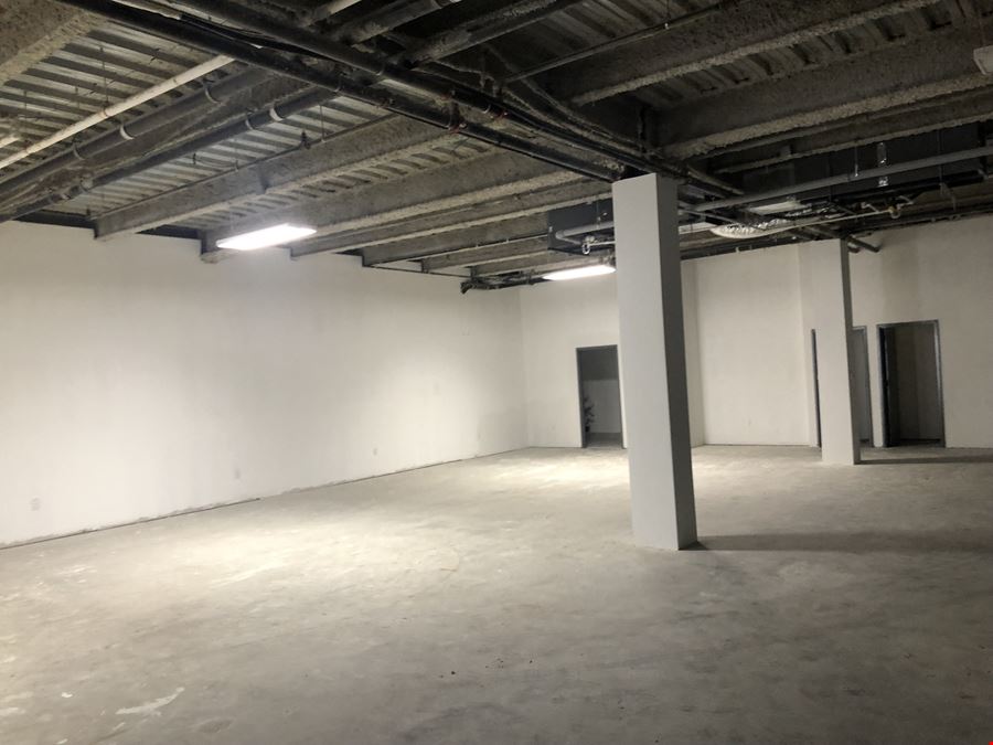 Warehouse for lease in prime Long Island City