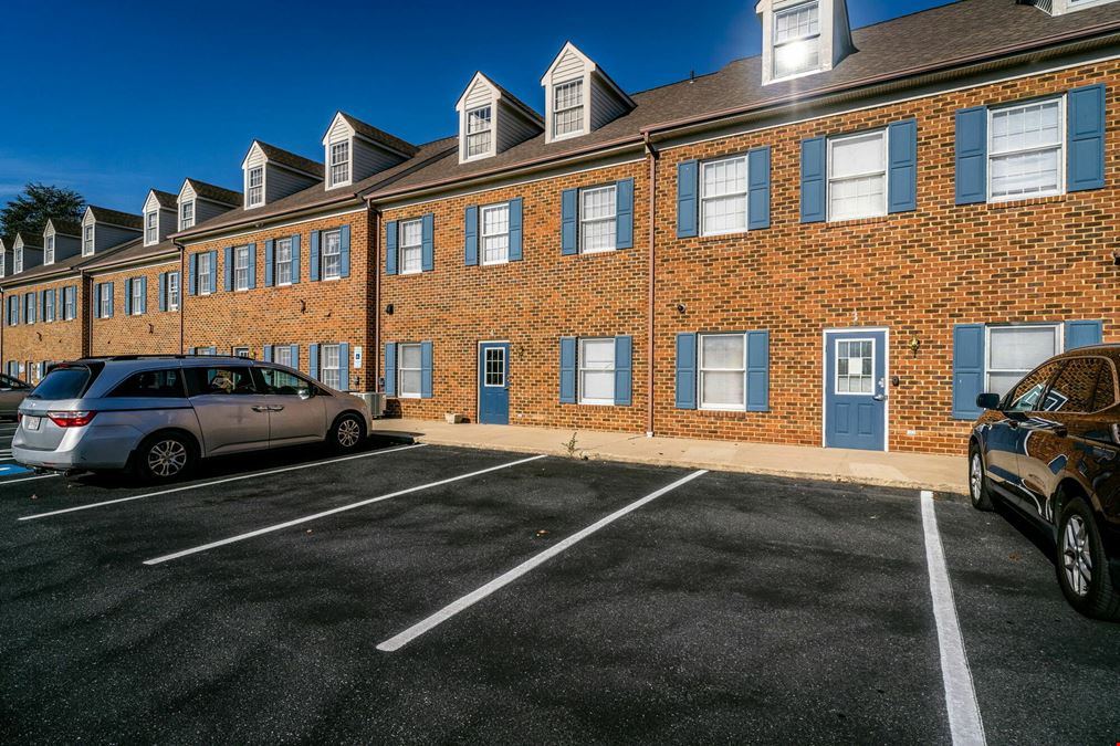 GREENBRIER OFFICE PARK | LEASE SPACE AVAILABLE