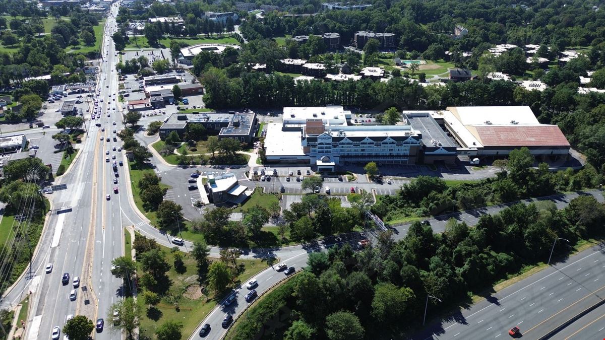 DoubleTree by Hilton Baltimore North - 1726 Reisterstown Rd Pikesville