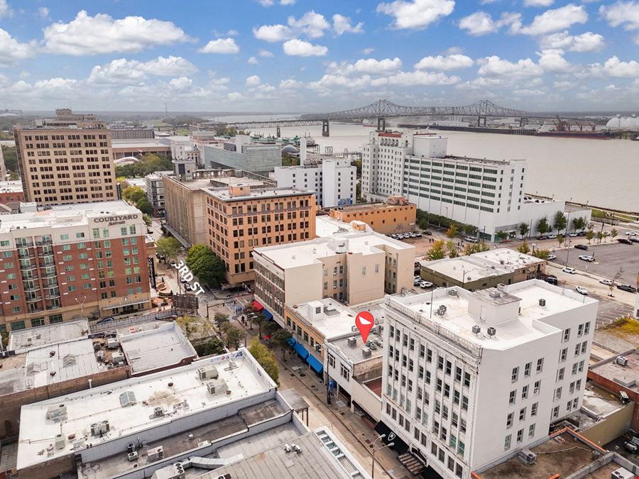 Historic, Two-Story Building on Downtown Retail Corridor