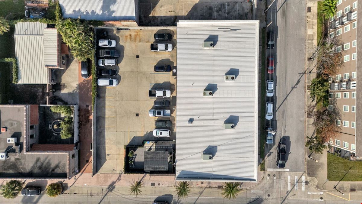 1501 Religious Street