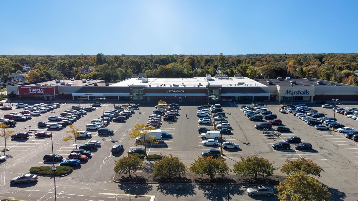 East Islip Shopping Center