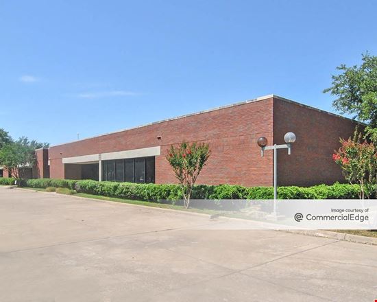 Preview of Industrial space for Rent at 1601 North Glenville Drive