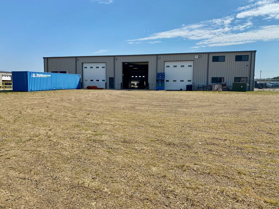 12,500 SF Industrial Investment Opportunity on 3.0 AC