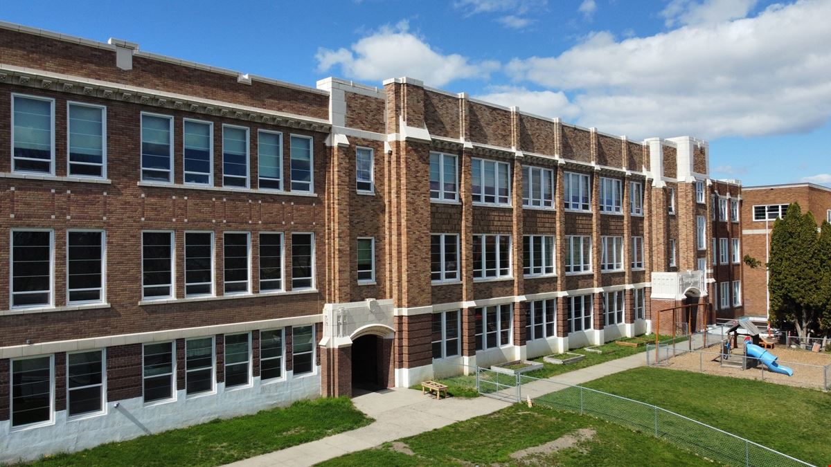 Gladish Community Center