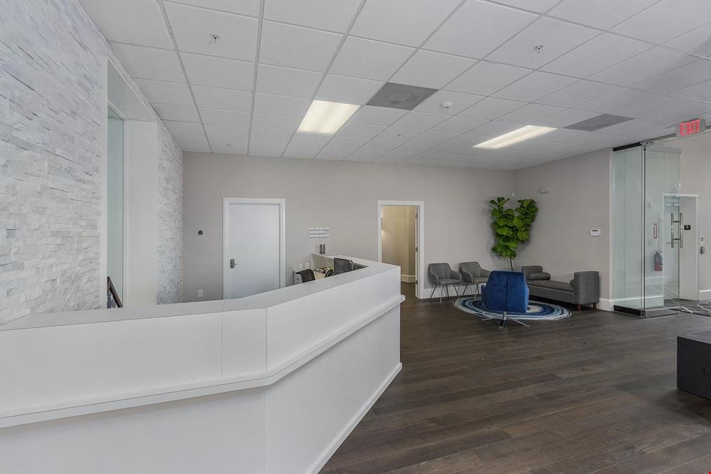 2200 Broadway