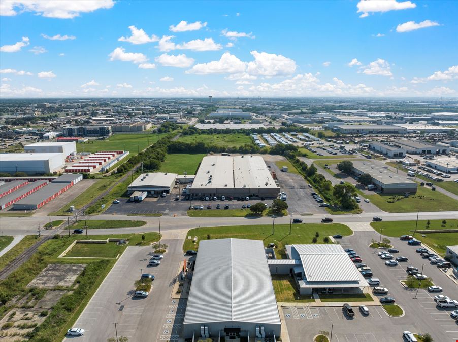 624 Texas Central Pkwy