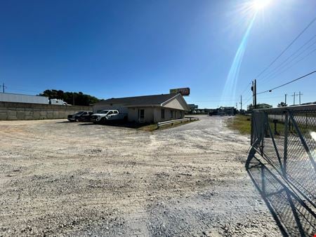 Preview of Industrial space for Rent at 87 Royal Dr