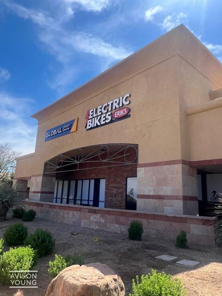 Preview of commercial space at NWC Scottsdale Road & Thunderbird Road