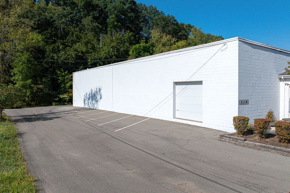 30,240 SF Industrial/Flex Building on 3.8 Acres
