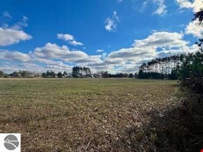 Prime Commercial Development Opportunity 5+ Acres in Cadillac, MI