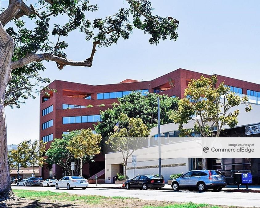 Coral Plaza