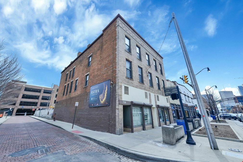 726 North High Street