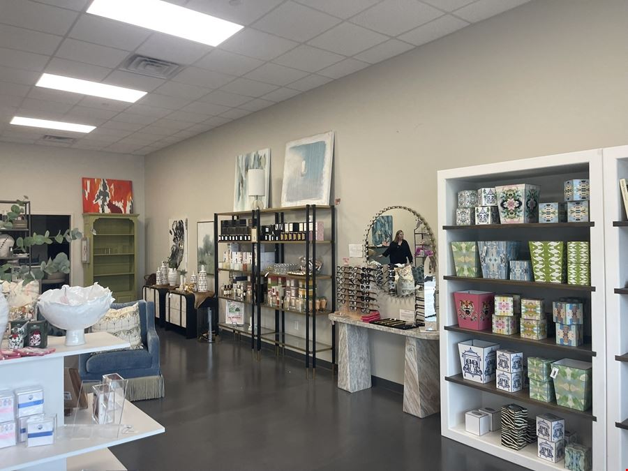 Perkins Crossing - Sublease Opportunity