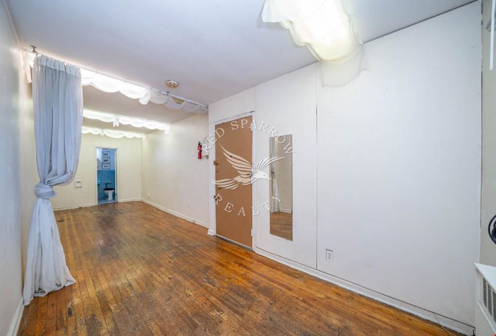 252 East 89th Street Commercial, OneD