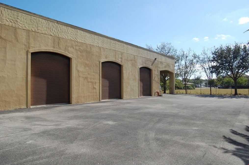 10915 Enterprise Avenue